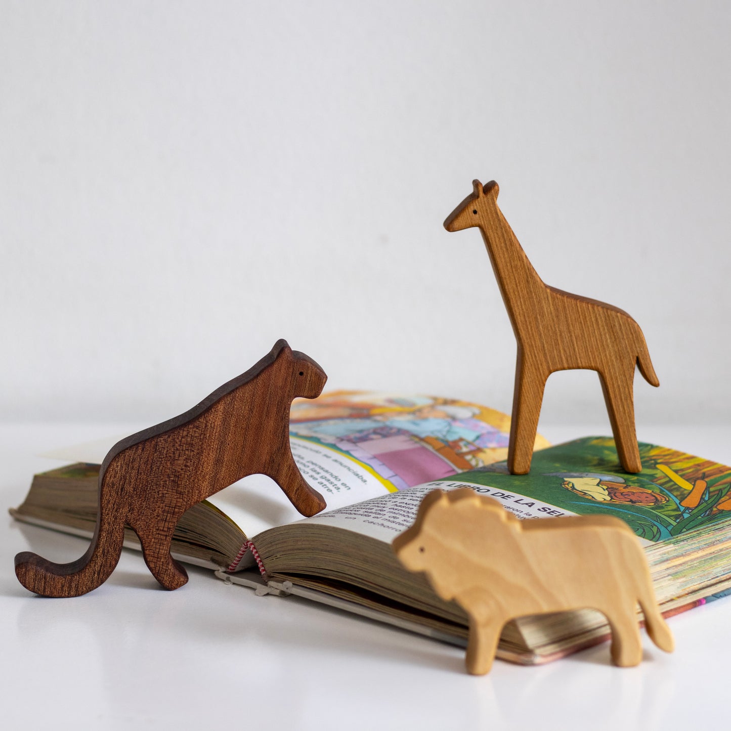 Animales de madera