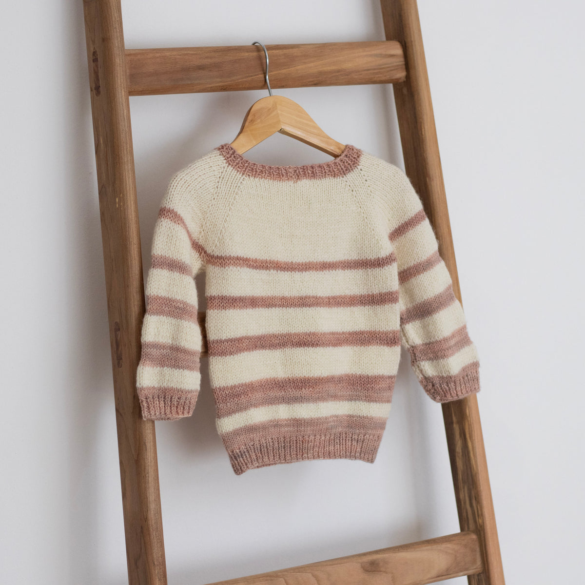 Chaleco lineas rosado