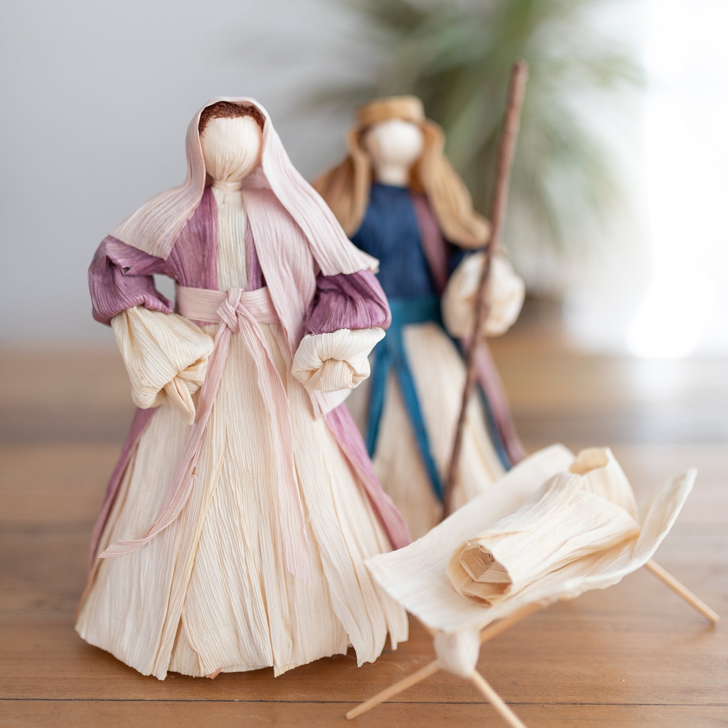 Mahís Nativity Scene